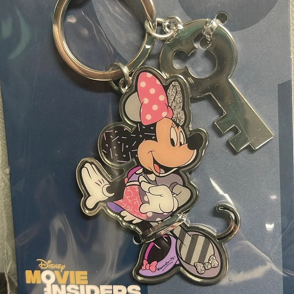 BNWT MINNIE MOUSE 100TH ANNIVERSARY KEYCHAIN BY POP ARTIST ROMERO BRITTO…